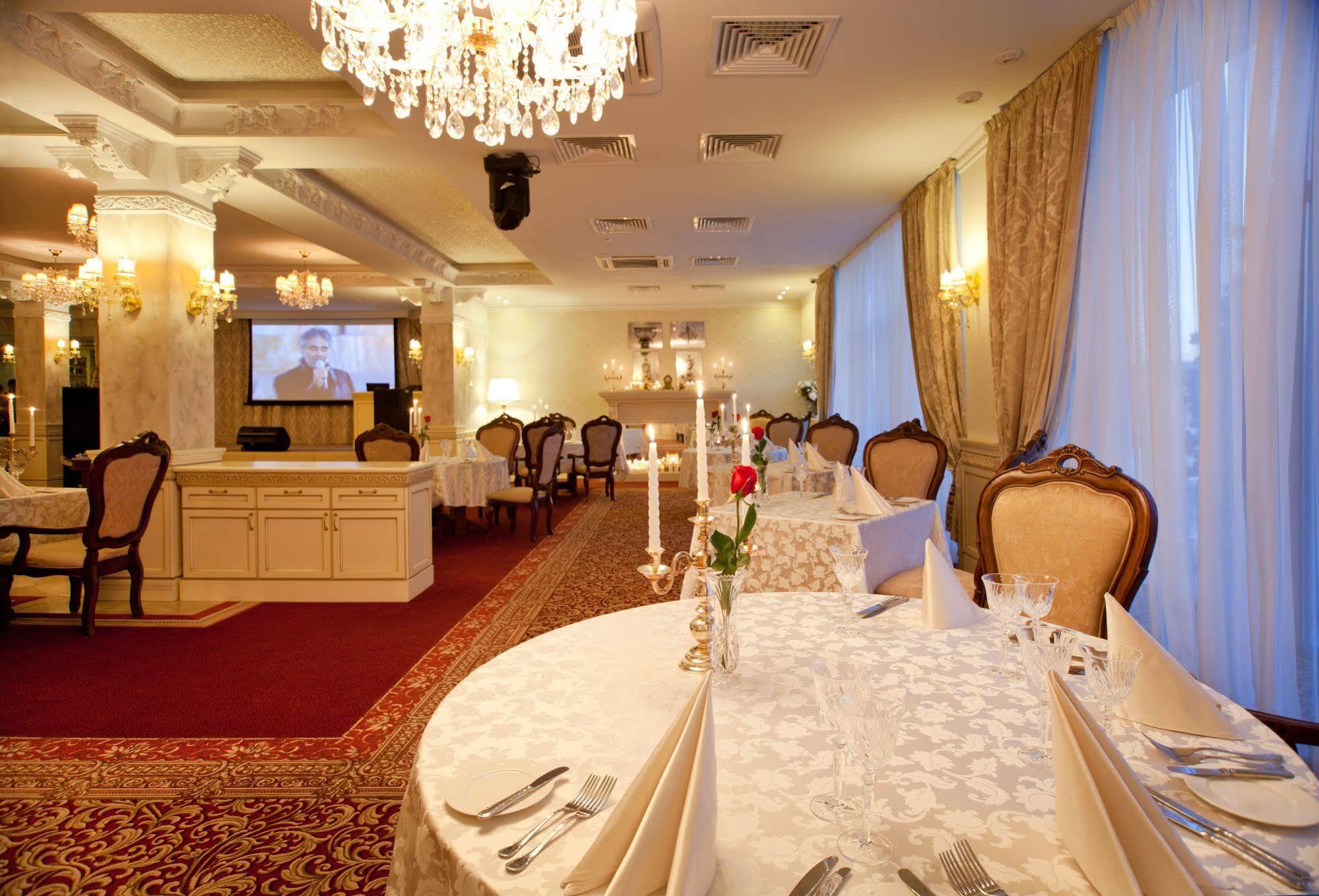 Congress Hotel Malakhit Chelyabinsk Ngoại thất bức ảnh